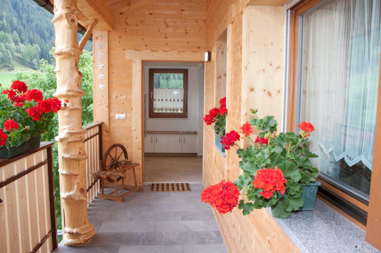 Schweinsteghof Urlaub Auf Dem Bauernhof Apartment Sarentino Bagian luar foto
