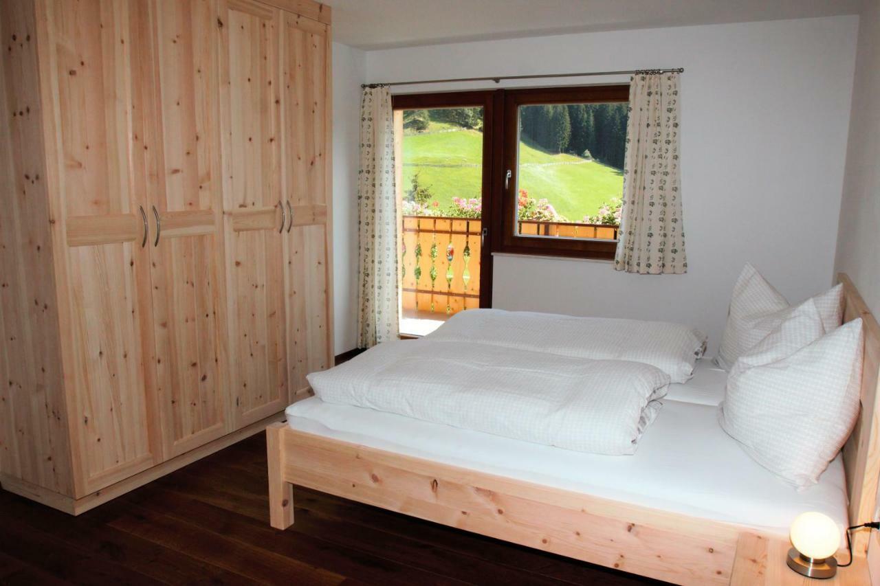 Schweinsteghof Urlaub Auf Dem Bauernhof Apartment Sarentino Bagian luar foto