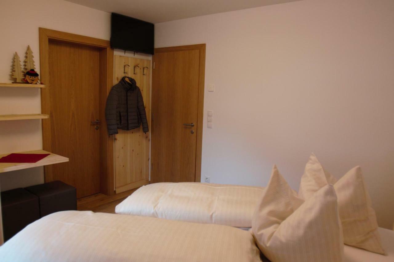 Schweinsteghof Urlaub Auf Dem Bauernhof Apartment Sarentino Bagian luar foto